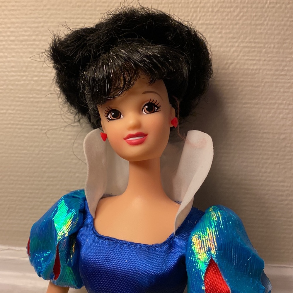 Snow White - Picture 2 of 7
